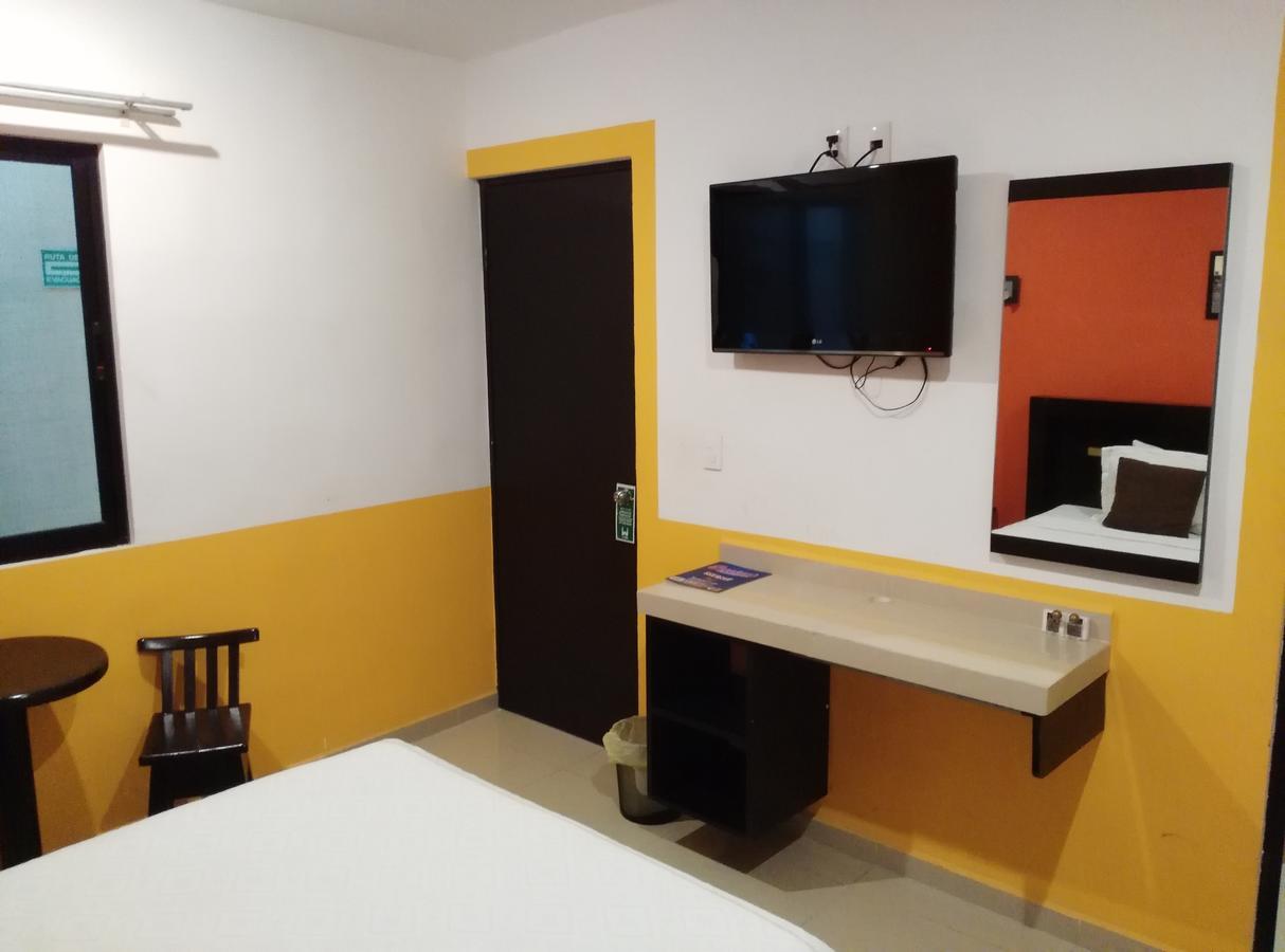 Hotel Catedral كامبيش المظهر الخارجي الصورة
