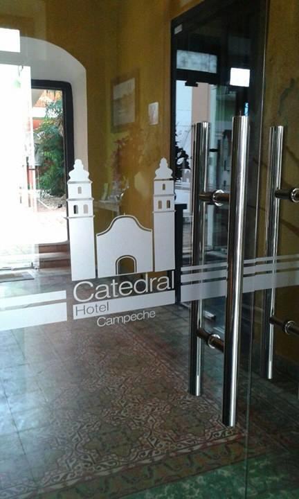 Hotel Catedral كامبيش المظهر الخارجي الصورة