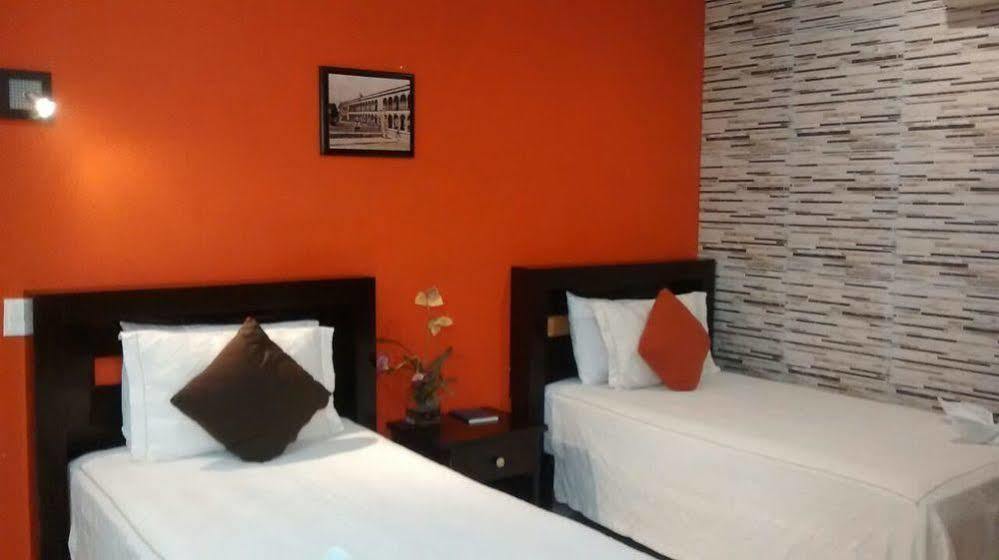 Hotel Catedral كامبيش المظهر الخارجي الصورة